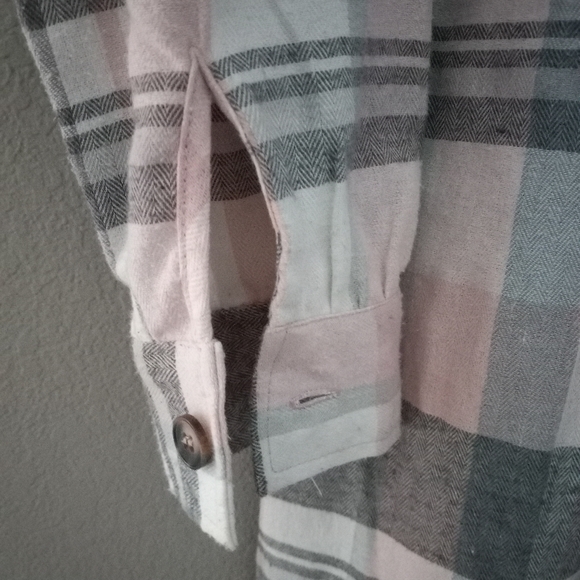 Passport M Cotton Plaid Button Down Collared Top in Gray Pink - Picture 6 of 10